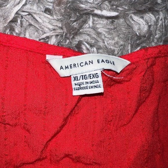 Red American Eagle Tank - Picture 3 of 3